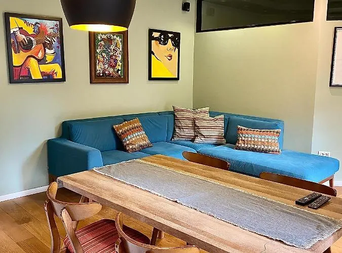 Rose Apartment